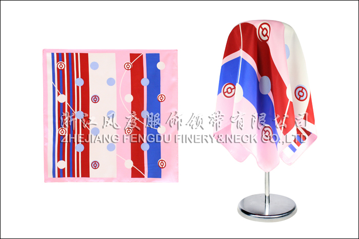 中国银行 真丝中方巾 规格：60x60