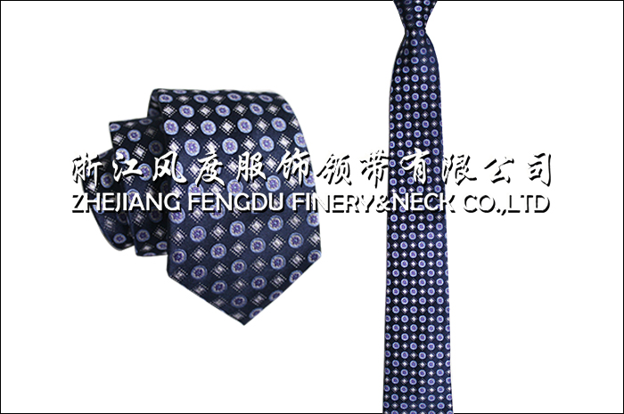 12656884_色织真丝哔咔漫画
145×7×3.8编号FDMS2780.jpeg